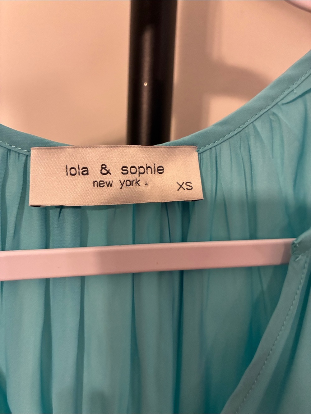 💕 Lola & Sophie Aqua Blue Sleeveless Blouse Split V Neck Top XS - Picture 5 of 9